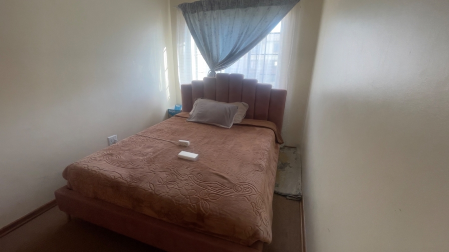 2 Bedroom Property for Sale in Hillside Free State